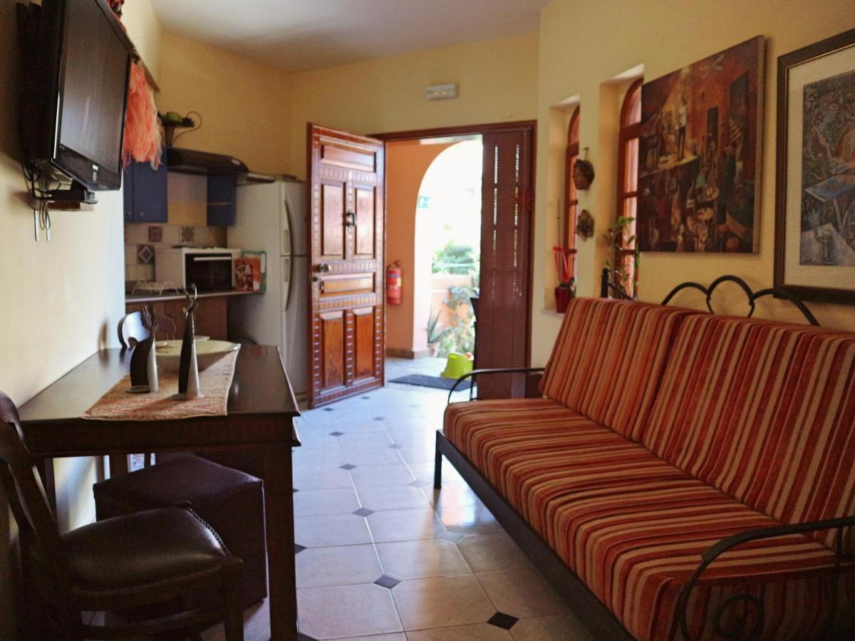 Villa Eleni Seaside Apartments Platanés Esterno foto