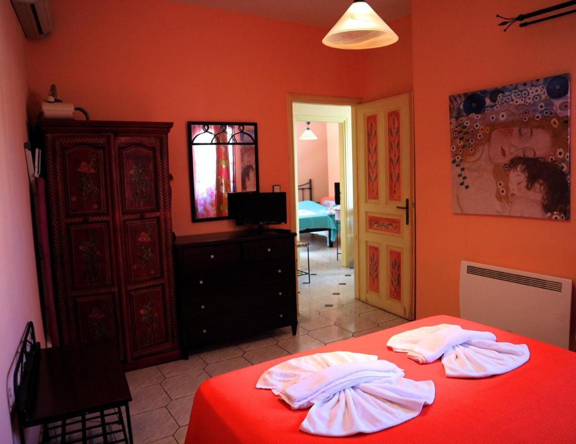 Villa Eleni Seaside Apartments Platanés Esterno foto